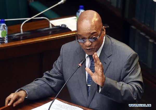 CAPE TOWN, March 3, 2016 (Xinhua) -- South African President Jacob Zuma speaks during the Annual Opening of the National House of Traditional Leaders at the Old Assembly Chamber in Parliament, Cape Town, South Africa, on March 3, 2016. South African President Jacob Zuma on Thursday urged traditional leaders to join the fight against racism. (Xinhua/DOC/Siya Duda)