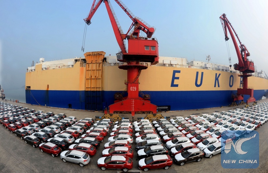 A total of 350 vehicles are to be loaded on a cargo ship for export at a port in Lianyungang, east China