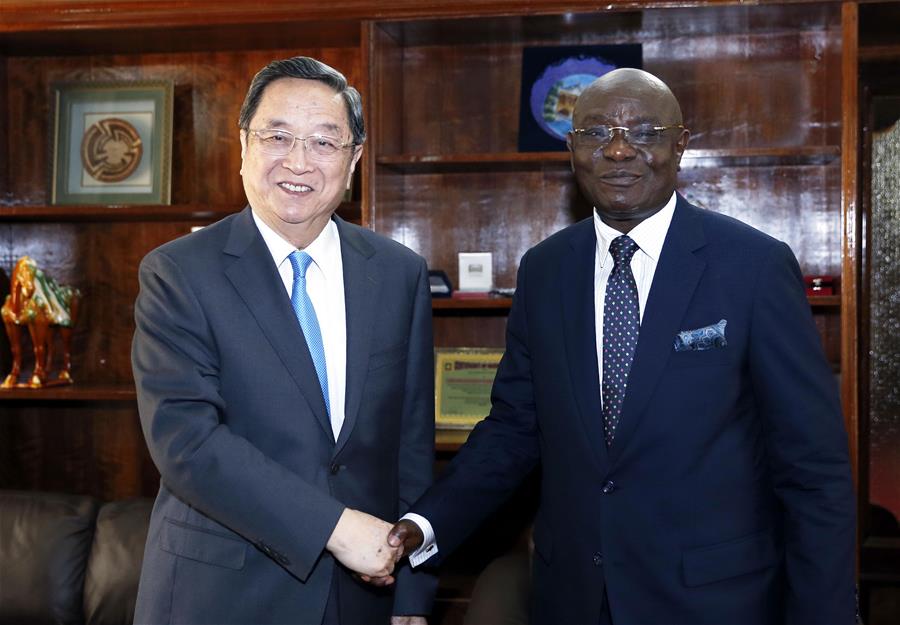 ACCRA, April 18, 2016 (Xinhua) -- Yu Zhengsheng(L),chairman of the National Committee of the Chinese People