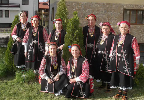 Grannies in Bulgaria keep ancient singing tradition alive