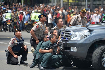 January 14, 2016, terrorist explosions occurred near a shopping mall in Jakarta, Indonesia. Photo by CFP