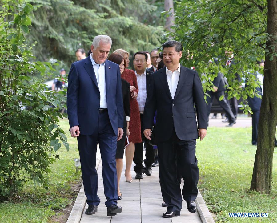 BELGRADE, June 18, 2016 (Xinhua) -- Chinese President Xi Jinping (R) meets with Serbian President Tomislav Nikolic (L) in Belgrade, Serbia, June 17, 2016. (Xinhua/Ding Lin)