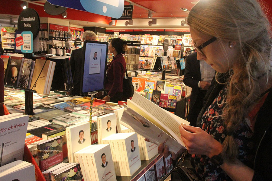 Chinese Book Month, which aims to give Polish readers a greater choice of books written by Chinese authors. 