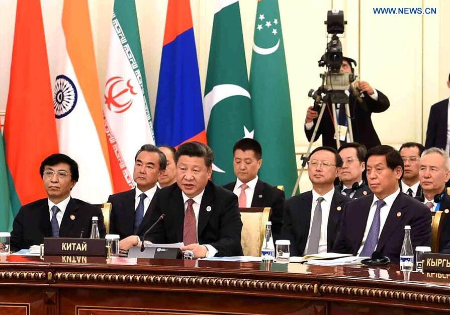 TASHKENT, June 24, 2016 (Xinhua) -- Chinese President Xi Jinping (C front) attends the 16th Shanghai Cooperation Organization (SCO) Council of Heads of State meeting in Tashkent, Uzbekistan, June 24, 2016. (Xinhua/Rao Aimin)