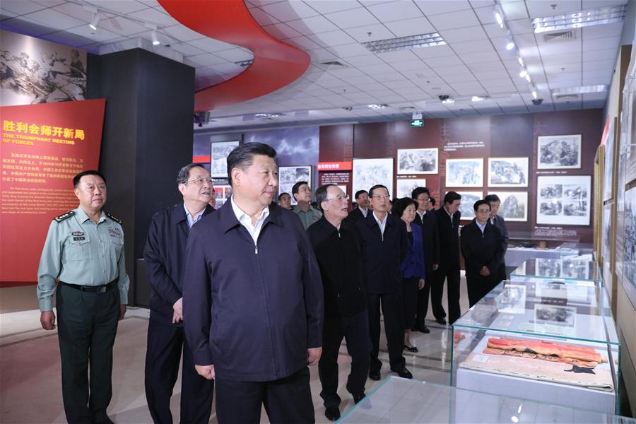 Chinese President Xi Jinping and other senior leaders visit an exhibition marking the 80th anniversary of the end of the Long March in Beijing, capital of China, Sept. 23, 2016. Chinese President Xi Jinping and other senior leaders Yu Zhengsheng, Liu Yunshan, Wang Qishan and Zhang Gaoli visited the exhibition here on Friday. (Xinhua/Lan Hongguang)