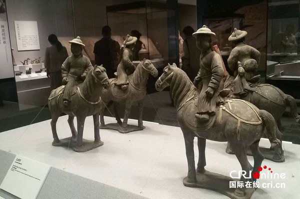 Entitled "The Capital Cities of the Yuan Dynasty",  the exhibition displays 160 sets of relics from the Capital Museum and 14 other museums and research institutions across northern China. 