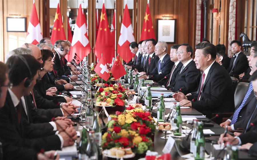 Chinese President Xi Jinping holds talks with his Swiss counterpart Doris Leuthard in Bern, Switzerland, Jan. 16, 2017. (Xinhua/Lan Hongguang)