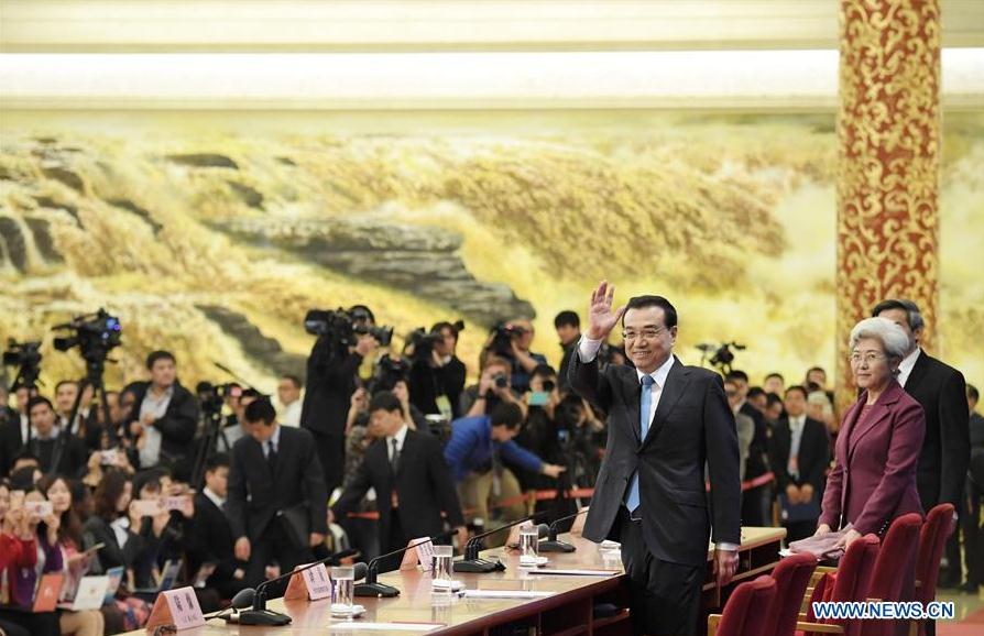 Chinese Premier Li Keqiang gives a press conference at the Great Hall of the People in Beijing, capital of China, March 15, 2017. (Xinhua/Zhao Yingquan)