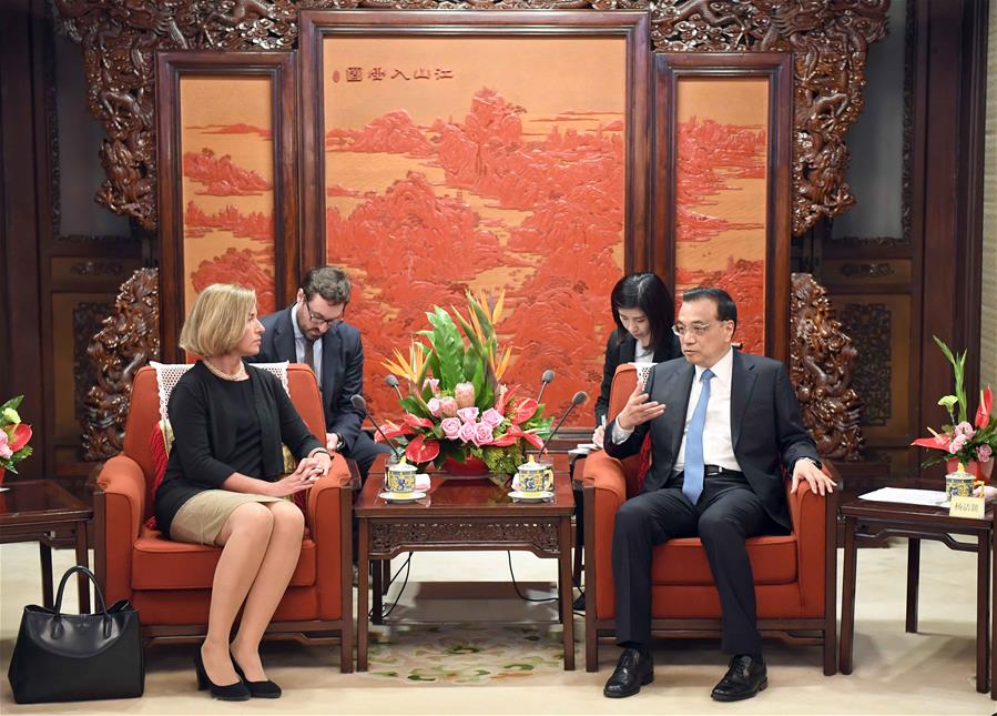 Chinese Premier Li Keqiang (R) meets with Federica Mogherini, EU high representative for foreign affairs and security policy, as well as vice president of the European Commission, in Beijing, capital of China, April 18, 2017. (Xinhua/Zhang Duo)