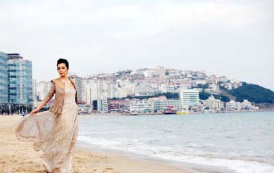 Chinese actress Li Bingbing shoots magazine photos in South Korea. Li was in South Korea to promote the spy thriller "The Message". [Photo: CFP]