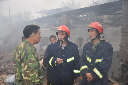 珞璜真武鍋爐爆炸救援現場