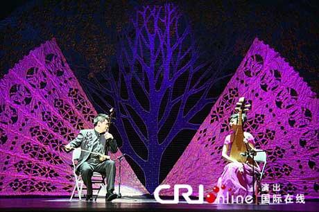 Entitled "Cultural China, Spring Festival Celebrated All Around", the gala entertained a full house at the Massey Hall in Toronto.