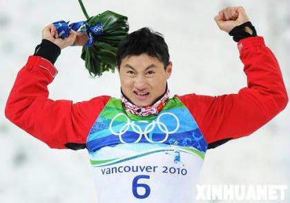 China won the bronze in the men's aerials' final. Liu Zhongqing made it onto the podium in the fiercely fought competition. With the absence of Turin Olympic gold medallist Han Xiaopeng, Liu Zhongqing became the third Chinese on an aerials podium following the country's success with silver and bronze in the women's final a day earlier.