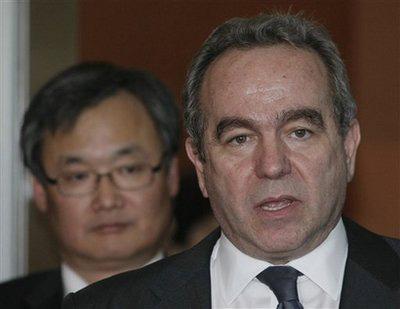 U.S. Assistant Secretary of State Kurt Campbell, right, talks to the media as South Korean Deputy Foreign Minister Lee Yong-joon looks on after their meeting at the Foreign Ministry in Seoul Wednesday, Feb. 3, 2010. (AP Photo/Ahn Young-joon)