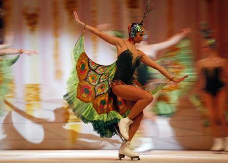 Dancers from the Saint-Petersburg State Ice Ballet of Russia perform "Cinderella on Ice" to music by Sergei Prokofiev, in Valletta January 9, 2010. (Xinhua/Reuters Photo)