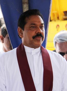 File photo taken on Nov. 27, 2009 shows the candidate of Sri Lanka's 6th presidential election, Sri Lankan incumbent President Mahinda Rajapakse. (Xinhua/Liu Yongqiu)