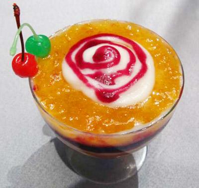 Mashed yam cup with tangerine and blueberry sauce is a must-try dessert at Purple Bodhi Restaurant's Yanshan branch.