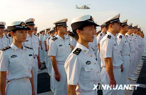 Nurse Shao Xiaoqin (front left) and deputy physician Sheng Ruifang (front right) on the ship "Zhoushan", part of the Chinese navy third escort formation, at a China-Russia joint naval escort ceremony held in the Gulf of Aden on September 10.