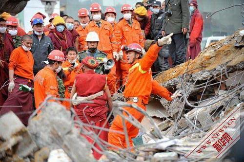 April 17, rescuers were searching for survivors in the ruins in Jiegu Town.