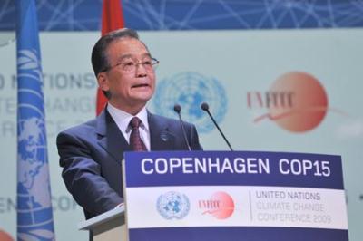 Chinese Premier Wen Jiabao speaks at the leaders' meeting of the United Nations Climate Change Conference in Copenhagen, Denmark, Dec. 18, 2009. (Xinhua/Wu Wei)