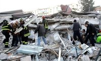　　2009年4月6日9時32分：意大利中部發生6.3級強震，震中距首都羅馬北部95公里，羅馬震感明顯。造成至少278人死亡，多處房屋倒塌損毀，數萬人無家可歸。 