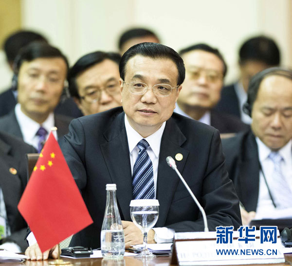 11月29日，國務院總理李克強在塔什幹出席上海合作組織成員國總理第十二次會議併發表講話。 新華社記者 李學仁 攝