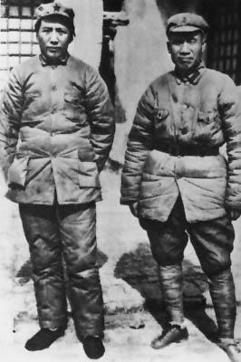 1936年12月，朱德和毛澤東在陜北保安會合