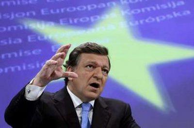 European Commission President Jose Manuel Barroso gestures as he holds a news conference at the EC headquarters in Brussels March 3, 2010. REUTERS/Yves Herman