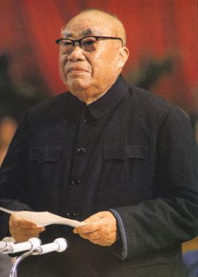 1975年1月13日，朱德主持第四屆全國人民代表大會第一次會議