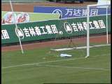 <a href=http://big5.cctv.com/gate/big5/sports.cntv.cn/20110928/114256.shtml target=_blank>[中超]第26輪 長春亞泰0-2南昌衡源 進球集錦</a>