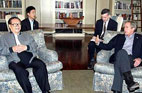 2002<br>Visite du travail du président chinois Jiang Zemin aux Etats-Unis