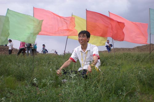 多想做一隻振翅高翔的白鴿