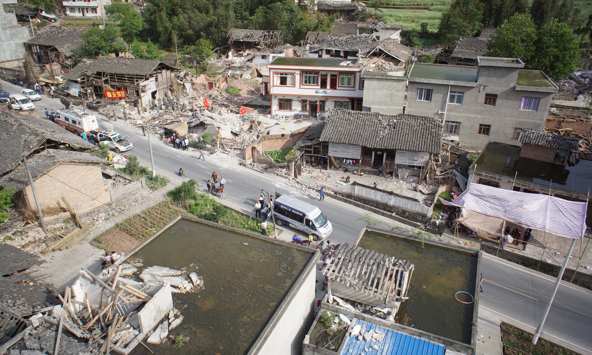 曾經風景秀麗的龍門鄉，遭受地震的重創