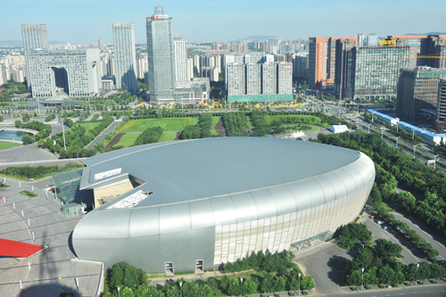 圖為南京奧體中心體育館外景