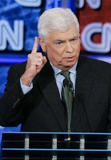 U.S. Senator Chris Dodd (D-CT) gestures as he speaks at the CNN/Nevada Democratic Party debate at the University of Nevada Las Vegas (UNLV) in Las Vegas, Nevada November 15, 2007.(Xinhua/Reuters Photo)