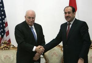 Iraqi Prime Minister Nuri al-Maliki (R) shakes hands with U.S. Vice President Dick Cheney in Baghdad Mar. 17, 2008. (Xinhua/Reuters Photo)