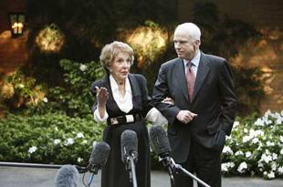 Former first lady Nancy Reagan speaks next to U.S. Republican presidential candidate Senator John McCain (R-AZ) at her residence in Bel Air, California March 25, 2008. Nancy Reagan endorsed Arizona Senator John McCain for the presidency. (Xinhua/Reuters Photo)