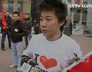 In Canada, Chinese students have gathered in front of Parliament Hill in Ottawa to show their support for the 2008 Beijing Olympic Games. 