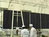 Solar panels supply energy for Shenzhou 7