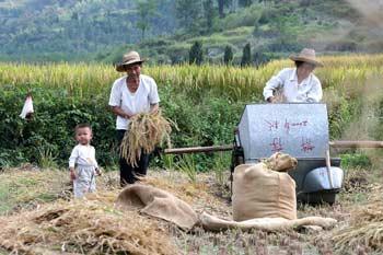 During 30 years of reform and opening up, rural development has lagged far behind its urban counterpart.