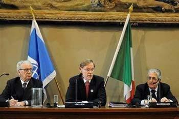 From left: Executive vice-chairman of the Council for the United States and Italy Cesare Merlini, World Bank President Robert Zoellick and director of the Bank of Italy Fabrizzio Saccomani at a press conference ahead of a G7 finance leaders summit in Rome. Finance ministers are set to start work hammering out an action plan to help dig the world out of a deepening recession.(AFP/Tiziana Fabi) 