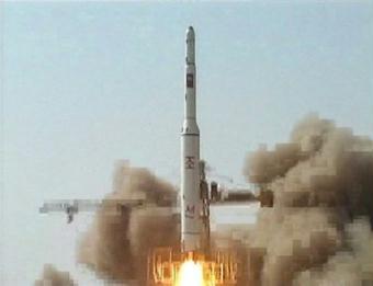 A Korean Central News Agency-issued photo shows a North Korean Unha-2 rocket being launched in North Hamgyong province in early April. Inter-Korean tensions have been rising since North Korea's purported satellite launch which was widely seen overseas as a disguised missile test.(AFP/HO/KCNA/File)