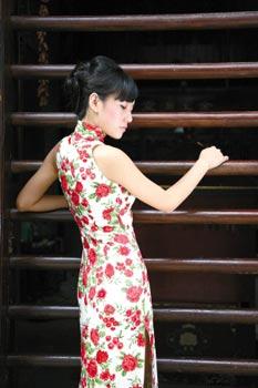 Cheongsam, symbolizing the beauty of Chinese women 