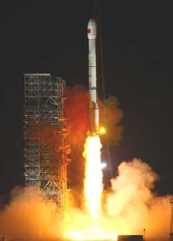 China's Compass-G2 navigation satellite is launched on a Long March-3C carrier rocket at the Xichang Satellite Launch Center in southwest China's Sichuan Province, April 15, 2009. (Xinhua