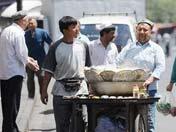 Vida en la Región Autónoma Uigur de Xinjiang vuelve a la normalidad