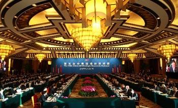 The 5th round of China-U.S. strategic economic dialogue kicks off in Beijing Thursday morning. The two-day talks were co-chaired by Chinese Vice Premier Wang Qishan and U.S. Treasury Secretary Henry Paulson. (Xinhua Photo)