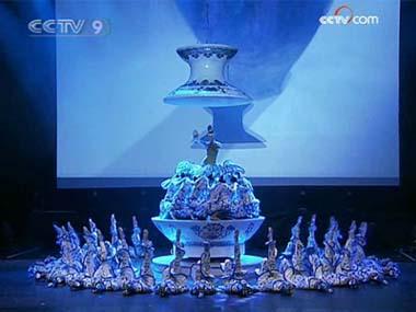 Since its debut 26 years ago, watching China Central Television's annual Spring Festival Gala has become a tradition for many Chinese people as they welcome the Lunar New Year. 