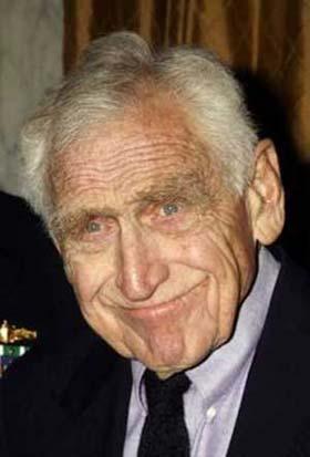 Actor James Whitmore arrives at the American Civil Liberties Union Bill of Rights dinner in Beverly Hills, California in this Dec. 11, 2006 file photo. Whitmore died at his home in Malibu at the age of 87, Feb. 6, 2009. (Xinhua Photo)