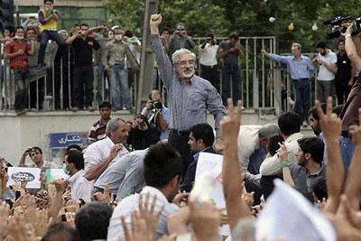 Defeated presidential candidate Mirhossein Mousavi attends a rally in support of him in Tehran June 15, 2009. [Agencies]