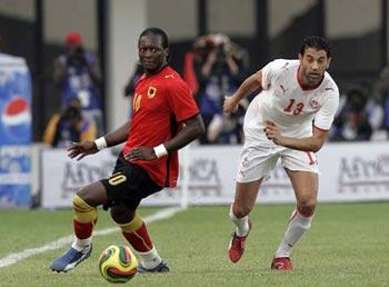 Tunisia and Angola have played out a goalless draw in their final Group D matches, but that doesn't prevent them from making it through to the quarter-finals. (Photo: sina.com)